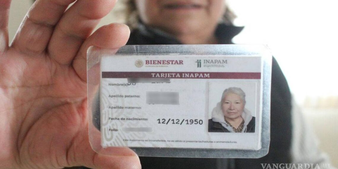 Si eres uno de los beneficiarios de este programa, te conviene revisar que siga vigente tu credencial; te contamos quiénes tienen que volver a sacarla