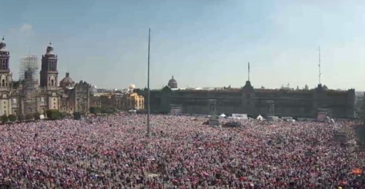 Miles de Mexicanos salen a marchar en todo el país en defensa de la democracia. Noticias en tiempo real