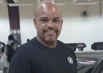 La hermana del hombre contó que Magno empezó con entumecimiento en la boca.