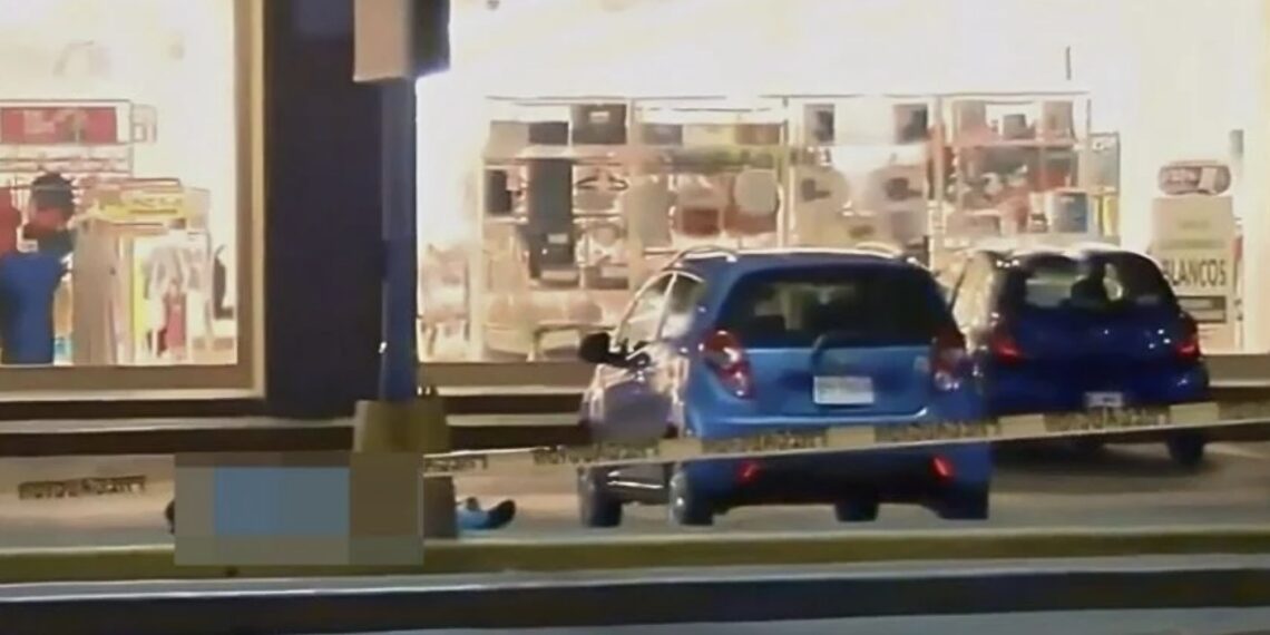 Un hombre murió luego de que fuera apuñalado tras intervenir en una discusión que sostenía una pareja en el municipio de Monterrey.