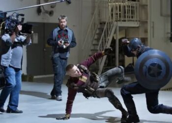 De acuerdo a los primeros reportes, la muerte de este trabajador tuvo lugar cuando le cayó una viga elevada encima.