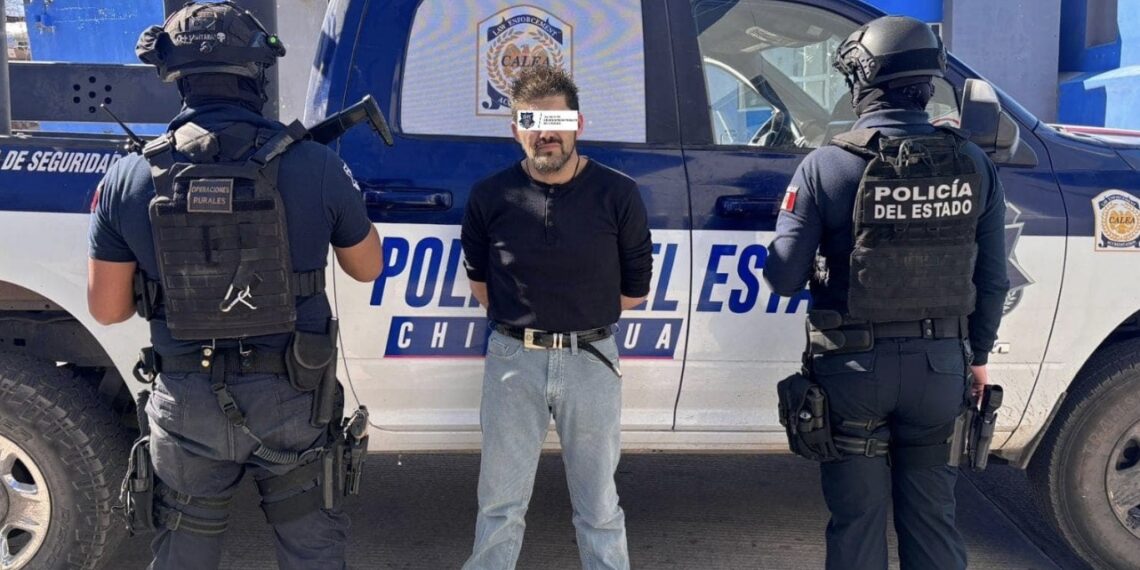 Detiene Policía del Estado a sujeto por portación de supuesta droga en Cuauhtémoc