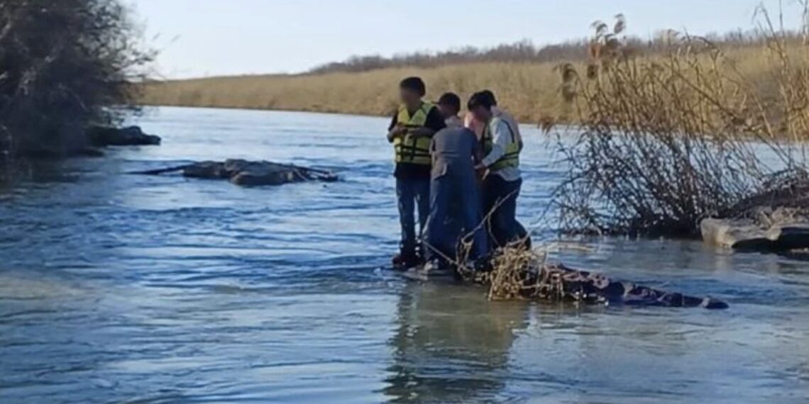Los migrantes, que quedaron atrapados en el lago, eran originarios de Brasil, Honduras, El Salvador y México.
