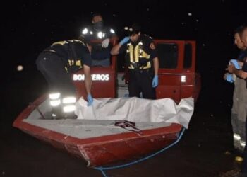 El cadáver finalmente fue rescatado de las aguas traicioneras del afluente fronterizo; hasta el momento permanece en calidad de desconocido