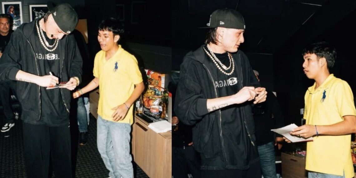 El cantante le aseguró al fanático que jamás volverá a gastar dinero en entradas de sus conciertos.