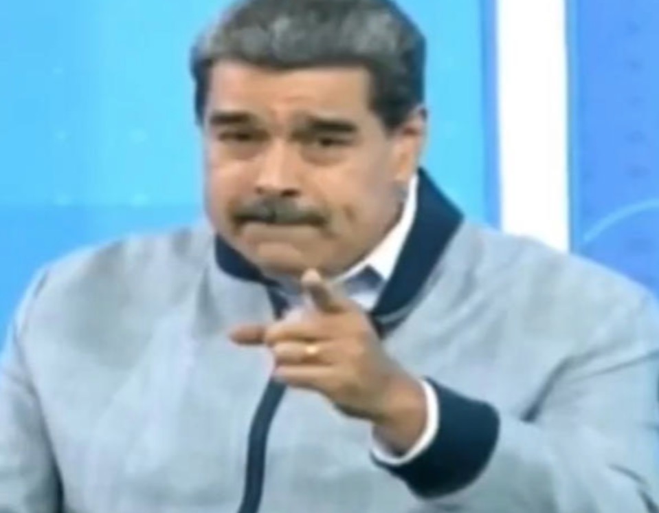 Nicolás Maduro intenta enviar mensaje a Joe Biden y desata risas entre su público. Noticias en tiempo real