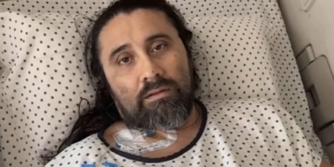 En redes sociales se filtró un video de la agresión que sufrió el comediante al salir de un estudio de grabación.