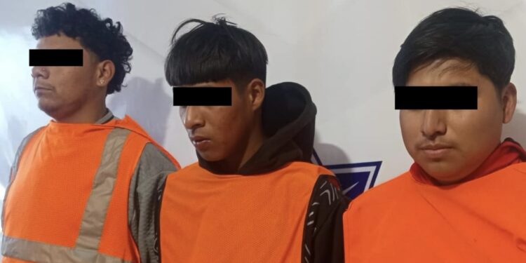 Rescatan a siete migrantes con la detención de cuatro sujetos