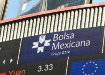 El IPC cerró la sesión en 51 mil 807.55 unidades, con una pérdida de tres mil 371.69 puntos y una variación negativa del 6.11% frente a la jornada previa