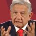 El jefe del Ejecutivo se presentó ante sus afines, quienes le gritaron: “Es un honor estar con Obrador”.