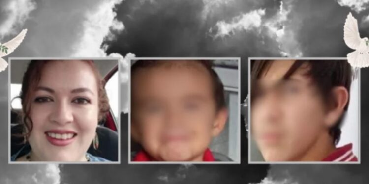 María del Consuelo viajaba con sus hijos de 14 y 5 años.