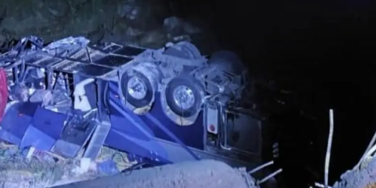 El autobús de la línea Ómnibus de México cubría la ruta Tepic-Ciudad Juárez e hizo una escala en Aguascalientes