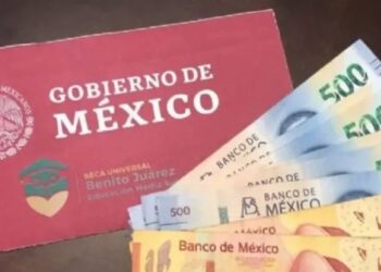 Mario Delgado, director de la SEP, explicó delante de la presidenta Claudia Sheinbaum lo correspondiente a la beca universal que arrancará en 2025