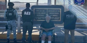 Apoya la Agencia Estatal de Investigación repatriación digna de persona de 84 años buscada por homicidio en EU
