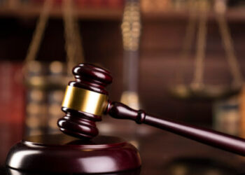 La madre presentó la demanda para cesar la cuota alimentaria de su hija, quien en cuatro años de universidad presenta un avance del 11% en sus estudios