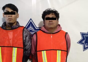 Detienen a dos sujetos en posesión de dos armas de fuego