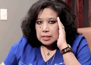 El consultorio de la falsa doctora fue suspendido y próximamente podría ser clausurado de forma definitiva.