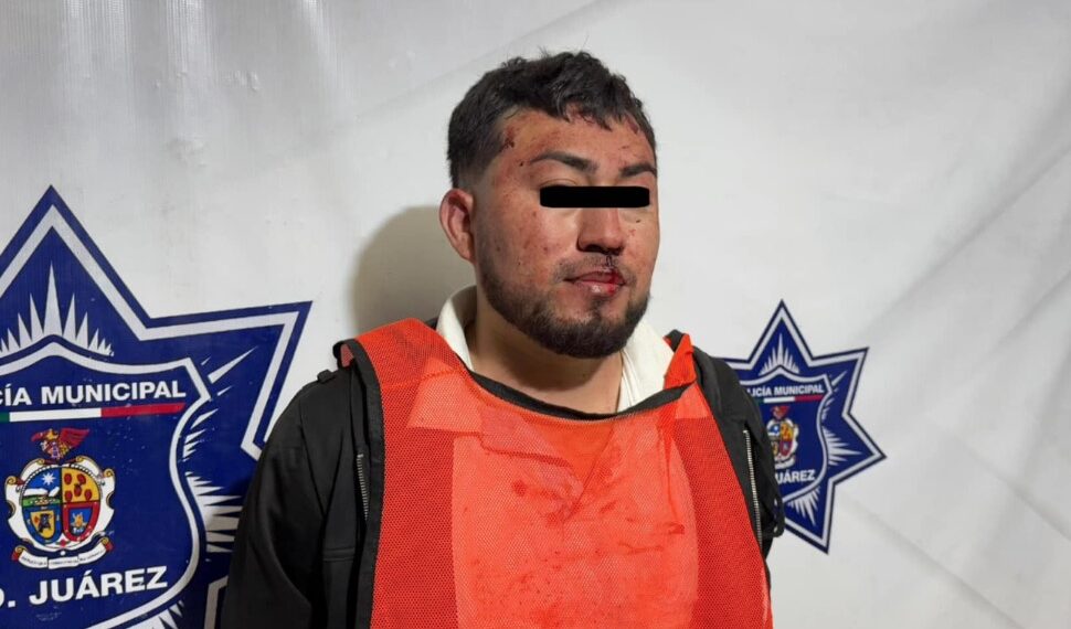 Agentes municipales que realizaban labores de prevención y vigilancia en el cruce de las avenidas Abraham Lincoln y Benjamín Franklin