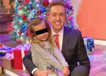 El hermano de Daniel Bisogno, Alejandro, reveló cómo es que la pequeña Michaela ha vivido y reaccionado a las constantes hospitalizaciones de su padre.