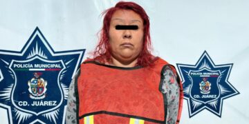 Detienen a una mujer en posesión de cristal; cuenta con antecedentes penales por el delito homicidio