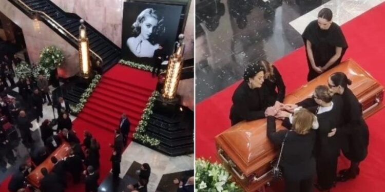 Alejandra Guzmán y Sylvia Pasquel hacen la primera guardia al féretro de su madre, Silvia Pinal