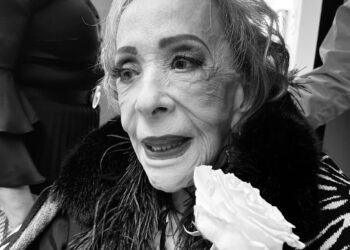 La asistente personal de Silvia Pinal habló con la prensa y confirmó cuál fue la causa de muerte de la estrella del cine de oro mexicano.