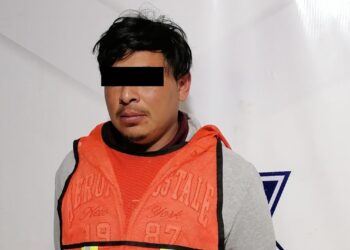 Detienen a sujeto por delitos contra la ley federal de armas de fuego y explosivos