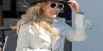 De acuerdo con el portal TMZ, Britney viajó sola para disfrutar de unos días de descanso en su nueva residencia.