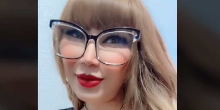 Mia Marín sorprendió a sus seguidores luego de anunciar el nacimiento de sus bebés.