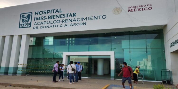 Si estás buscando oportunidades laborales dentro del sector salud, IMSS-Bienestar ha lanzado una vacante interesante con un salario de 46 mil pesos mensuales.