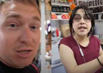 El youtuber del canal 'Rusos Reaccionan' intentaba grabar sus impresiones sobre el chocolate mexicano que vendía una tienda.