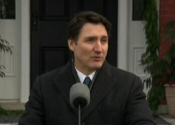 Durante su mandato, Trudeau implementó políticas progresistas en áreas como derechos de las mujeres y cambio climático