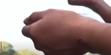 En la alcaldía Azcapotzalco de la Ciudad de México, se registró un lamentable incidente de violencia homofóbica entre hermanos