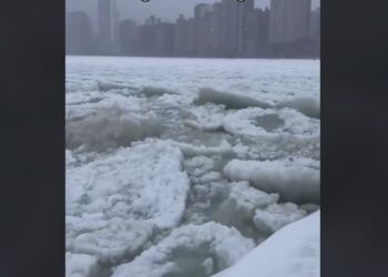 Una intensa ola de frío ártico está generando un marcado descenso de las temperaturas en Estados Unidos.