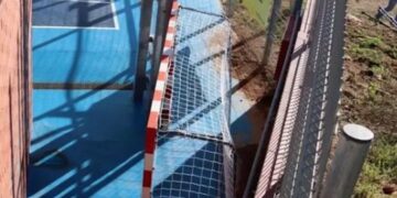 Niño de 3 Años Muere al Caerle una Portería de Futbol