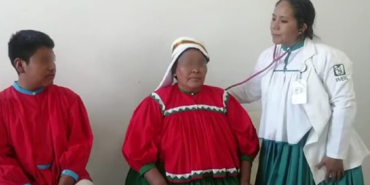 Originaria de la Sierra Tarahumara, Belinda enfrentó múltiples desafíos para alcanzar su meta