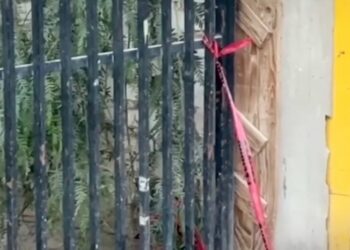 Asesinan a hombre frente a su novia en Ciudad Juárez; capturan a presunto sicario