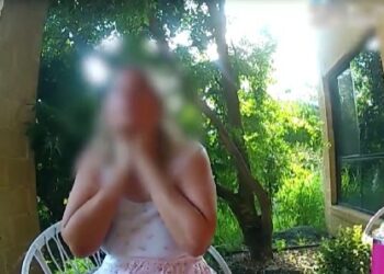 Influencer australiana acusada de envenenar a su bebé de un año para ganar dinero