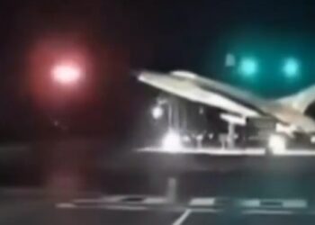 El miércoles 29 de enero de 2025, un avión de American Airlines con 64 personas a bordo (60 pasajeros y 4 tripulantes)