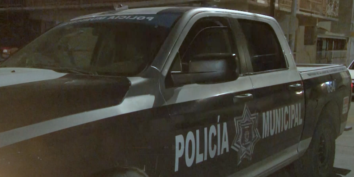 La mujer fue localizada sin vida en una vivienda de la colonia Satélite; autoridades investigan el caso