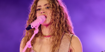 La reconocida cantante colombiana Shakira fue hospitalizada de emergencia este domingo 16 de febrero de 2025 en Lima, Perú