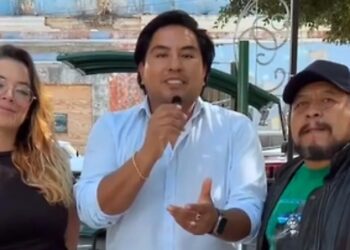 Taquero sorprende a universitaria al demostrar que gana más