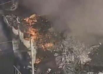 Una avioneta King Air bimotor con capacidad para ocho personas se desplomó la mañana de este viernes 7 de febrero