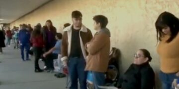 El INE ha informado que mañana, lunes, será el último día de atención