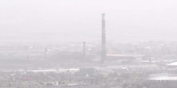 Nube de polvo cubre Chihuahua debido a fuertes vientos