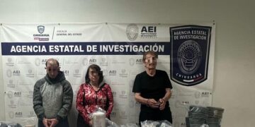 Detienen a pareja de abuelitos con gran arsenal y droga en Ciudad Juárez