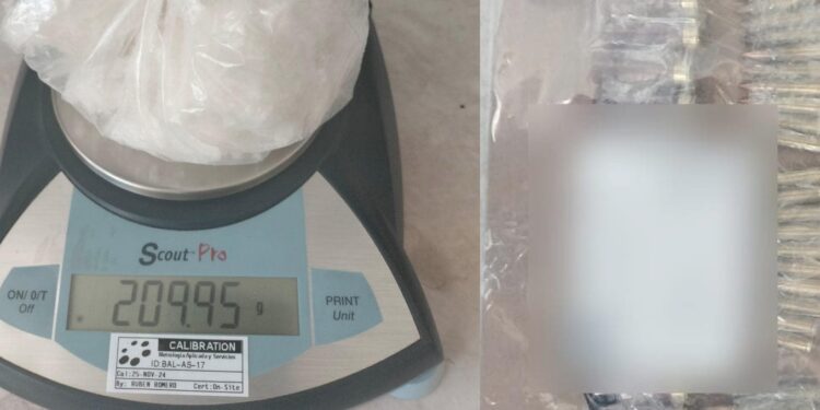 Operativo Conjunto en Moris logra el aseguramiento de una pick up robada con armamento y droga