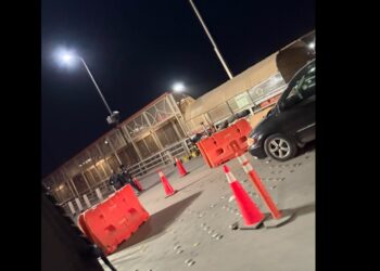 FOTOGRAFÌA DE Eddy Reyes Cierran el Puente Internacional Santa Fe en El Paso