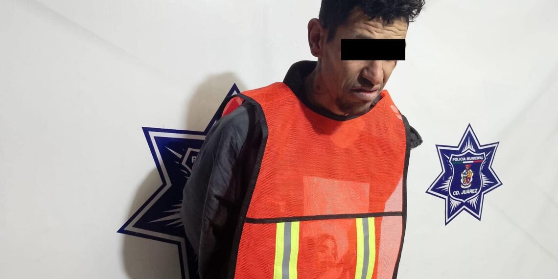 El arresto se realizó tras un reporte de violencia familiar en la colonia Libertad