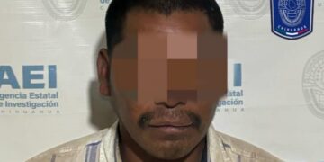 El detenido fue puesto a disposición del Juez de Control que lo requirió para llevarlo a la audiencia en donde el Ministerio Público le informará los hechos delictivos que se le atribuyen.